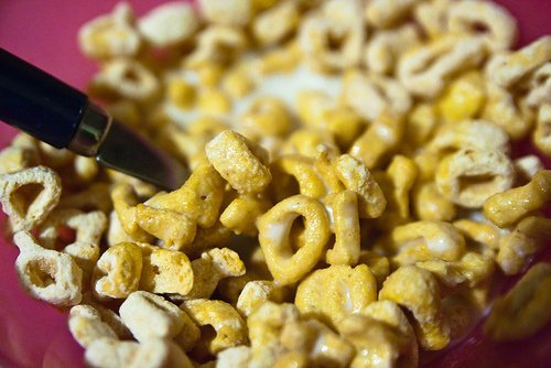 7 whole grain puffs -- cereal Kashi Company Nutrition info