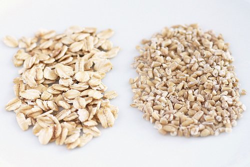cereals ready-to-eat, rolled oats, whole wheat, rice, presweetened, maple flavored, with pecans usda Nutrition info
