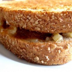 Cheddar Cheese and Chutney Toasted Doorstep Sandwich!