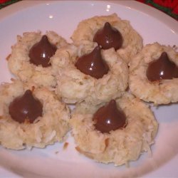 Macaroon Kiss Cookies