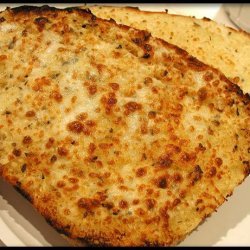 Toasted Garlic-Mozzarella Bread Slices
