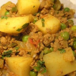 Aloo Keema (Potato and Mince Curry)