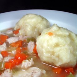Fluffy Dumpling Chicken Soup