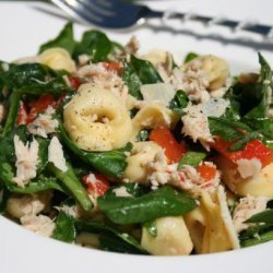 Tuna and Spinach Tortellini Salad