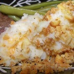 Crumb-Topped Creamy Mashed Potatoes