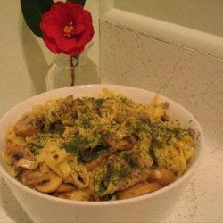 Cheesy Noodles and Mushrooms