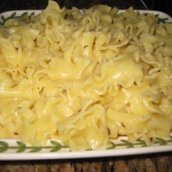 Buttered Noodles With Caraway Seeds