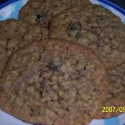 The Very Best Oatmeal Raisin Cookies Ever!