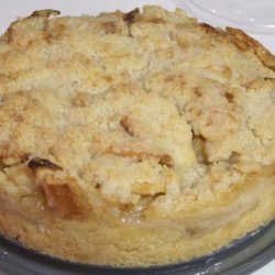 Apple Crumb Deep Dish Pie