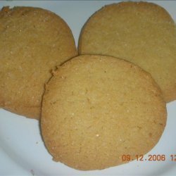 Crisp Butter Cookies (Refrigerator Cookies)
