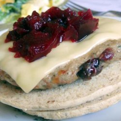 Build Your Own Canadian Cranberry and Herb Turkey Burgers!