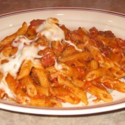 Baked Penne With Ground Beef and Tomato Sauce
