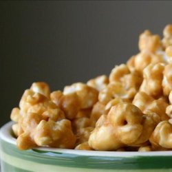 The Easiest and Best Caramel Corn I've Ever Made
