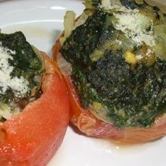 Baked Spinach-Topped Tomatoes
