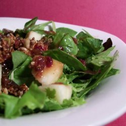 Apple Pecan Salad With Cranberry Vinaigrette