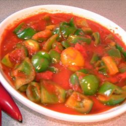 Green Pepper and Tomato Curry