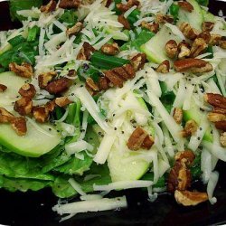 Apple and Toasted Pecan Salad With Honey Poppy Seed Dressing