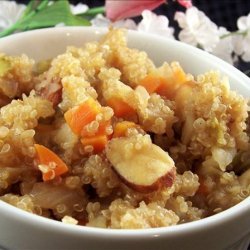 Hearty Quinoa With Sauteed Apples and Almonds