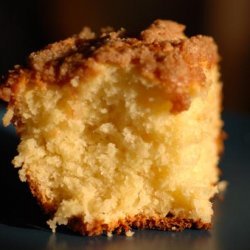 Easy Yeast Apple Crumb Coffee Cake