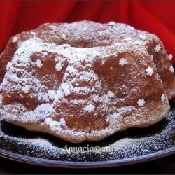 Kermakuku (Finnish Sour Cream Cake)