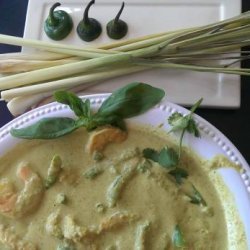 Shrimp and Coconut Curry With Green Beans