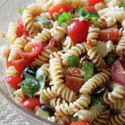 Pasta Salad with Mozzarella, Sun-Dried Tomatoes and Olives
