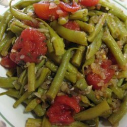 Fresh Green Beans With Tomatoes and Oregano