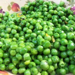 Steamed English Peas With Basil Butter