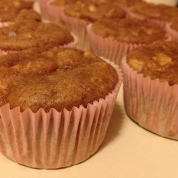 Low-fat Apple Cinnamon Muffins