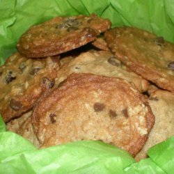 The Best Oatmeal Chocolate Chip Cookies!!