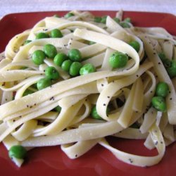 Noodles With Poppy Seeds & Peas