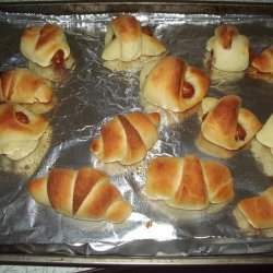 Feather Crescent Rolls
