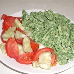 Pasta With Creamy Spinach Sauce