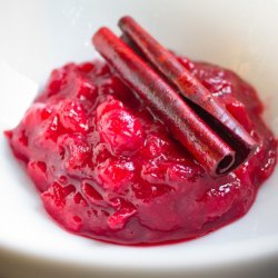 Gingered cranberry sauce