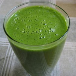 Lemony's Ugly but Awesome Spinach Smoothie