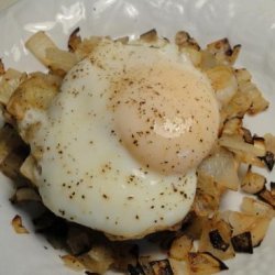 Fried Eggs With Onion (Ukrainian / Russian)