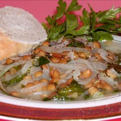 Lentil Soup With Spinach and Lemon (Ads Bi Hamud)