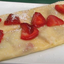 Crepes With Sour Cream and Strawberries