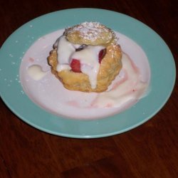 Strawberry Pastries with Lemon Cream