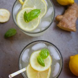 Refreshing Ginger Lemonade
