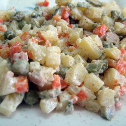 A La Rousse Salad (Romanian)