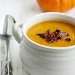 Butternut Squash Soup With Apple and Bacon