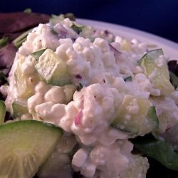 Summertime Cucumber and Cottage Cheese Salad