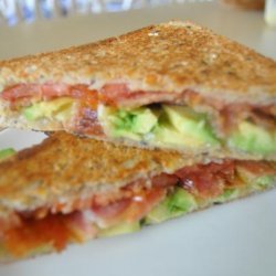 Spicy Grilled Bacon and Tomato Sandwich With Avocado