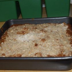 Apple Oatmeal Crumb Cake