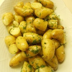 New Potatoes With Butter and Dill
