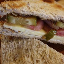 Cheddar Sandwiches With Quick Pickles and Honey Mustard