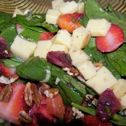 Spicy Strawberry Spinach Salad