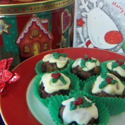 Mini Christmas Pudding Treats
