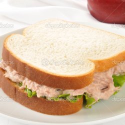 Apple Tuna Sandwiches